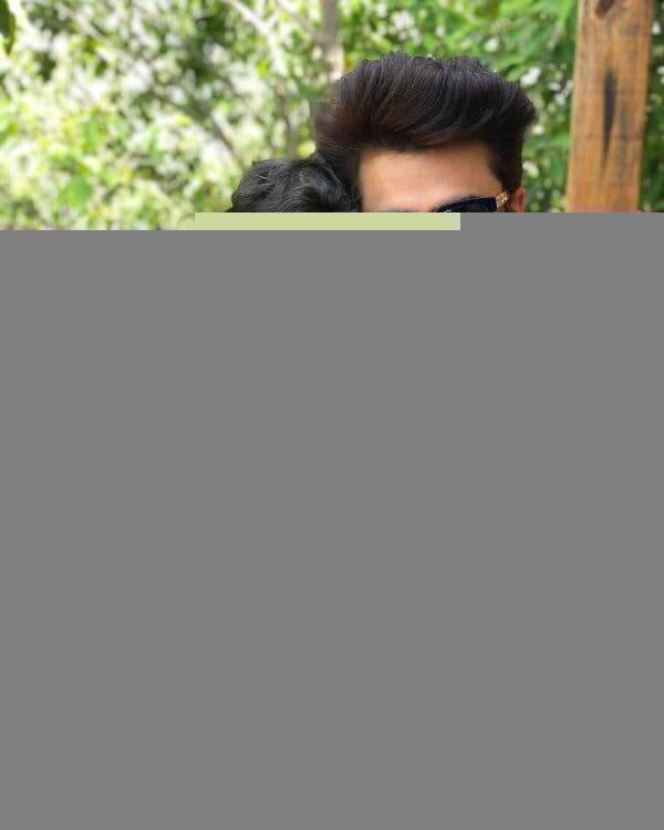 Manish Paul with his Family